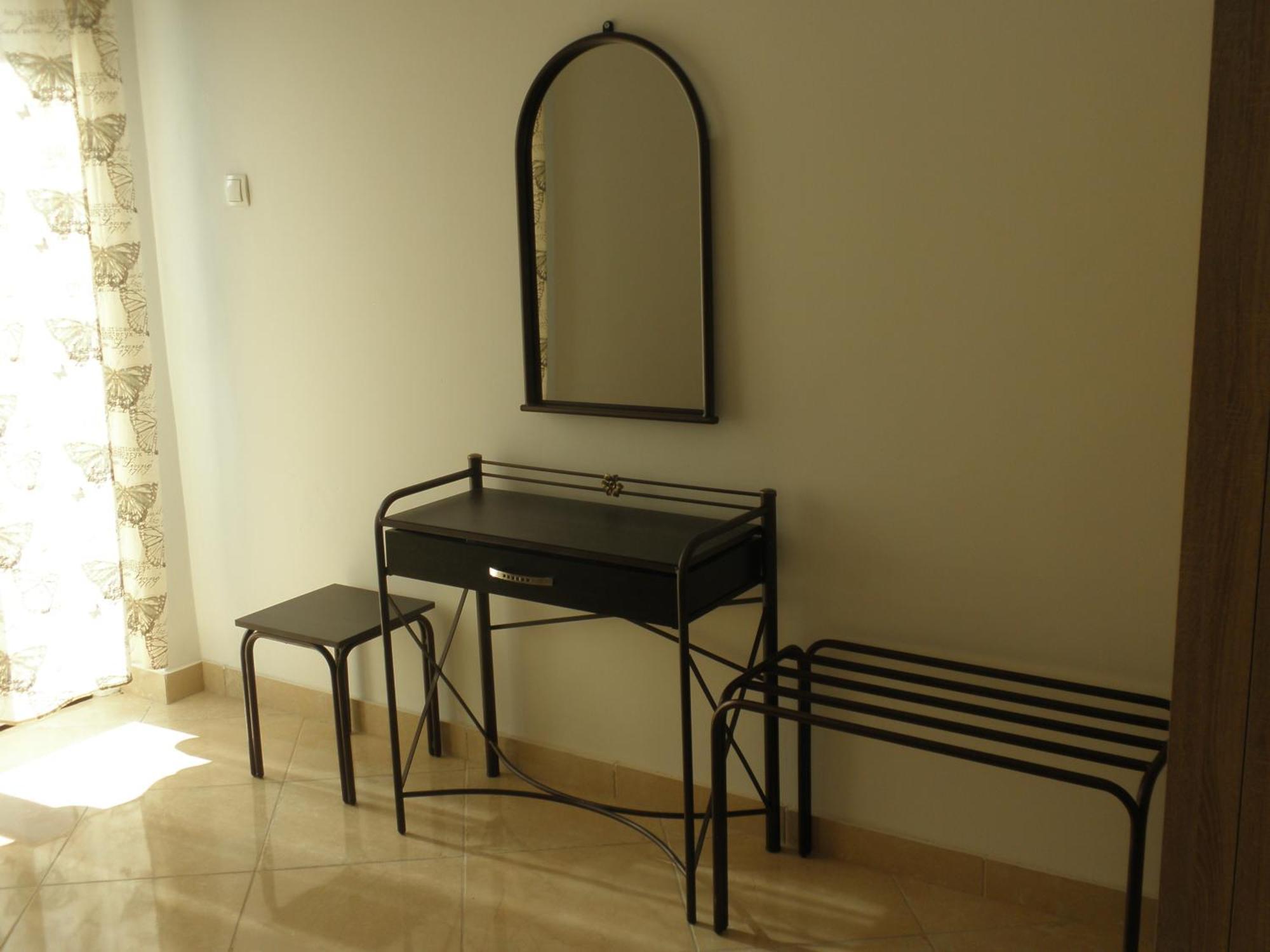 Nikolakakis Rooms Lavrio Quarto foto